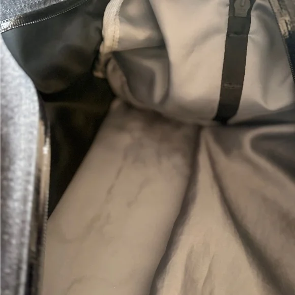 lululemon athletica Black and Gray Duffel Bag - Picture 4 of 7